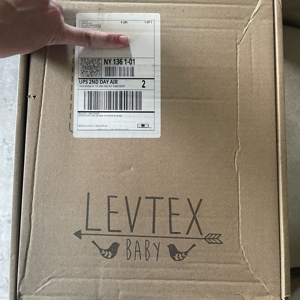 Levtex baby Skylar Crib Set